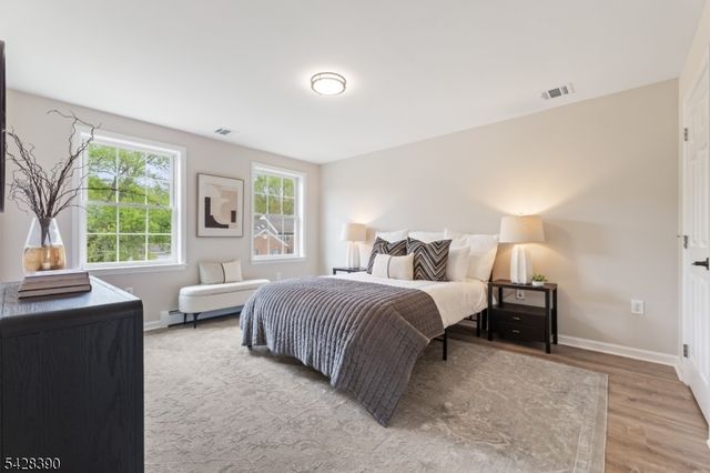 128 Big Piece Rd, Fairfield Twp., NJ 07004