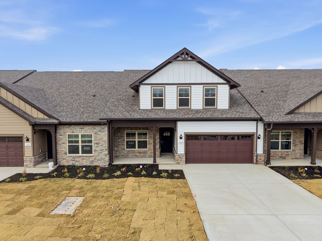1422 Suzanne Drive, Murfreesboro, TN 37128
