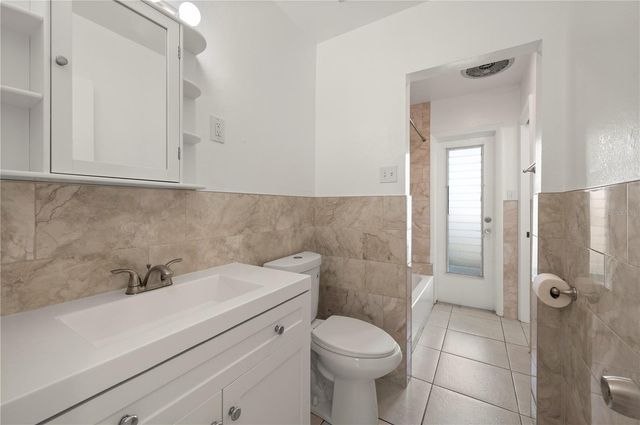 22182 LARAMORE AVENUE, Port Charlotte, FL 33952