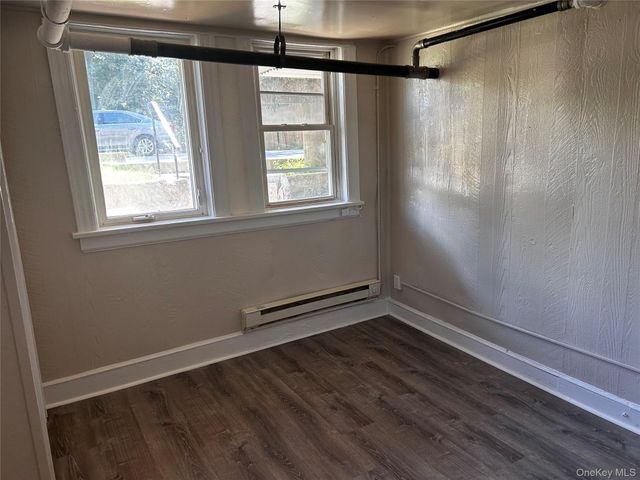 65 Academy Street 2, Poughkeepsie, NY 12601