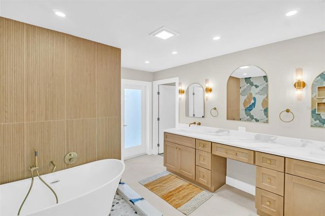 2520 SOUTHPOINTE DRIVE, Dunedin, FL 34698