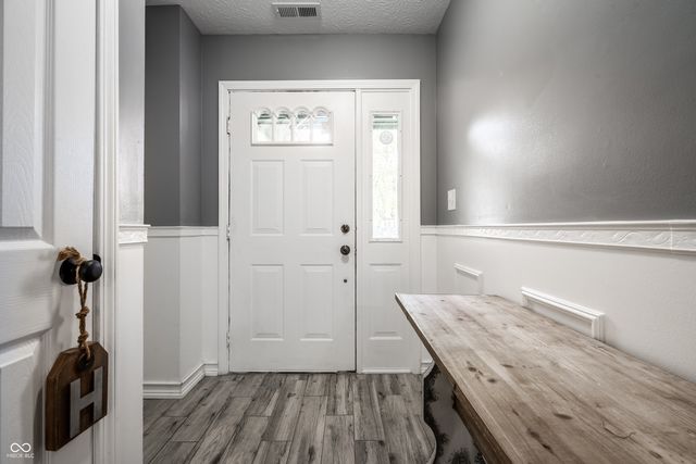 32 Morningside Court, Whiteland, IN 46184
