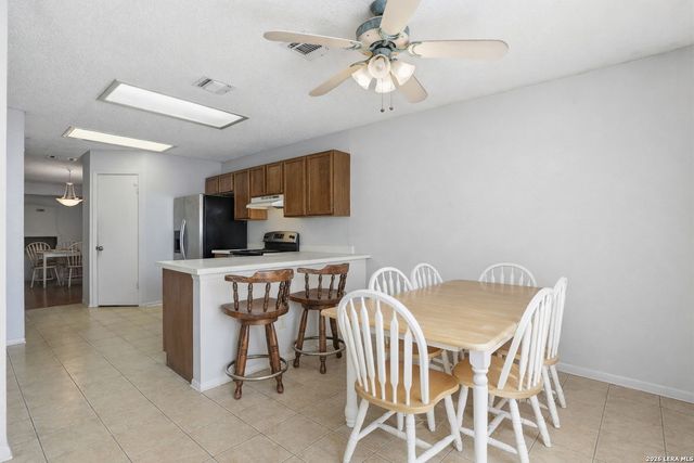 8414 Tiguex, Universal City, TX 78148