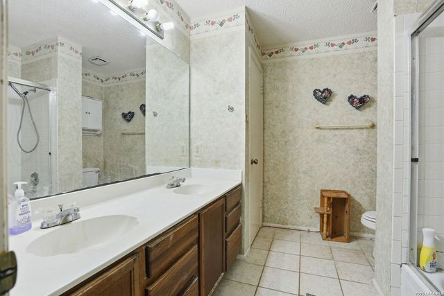 8414 Tiguex, Universal City, TX 78148