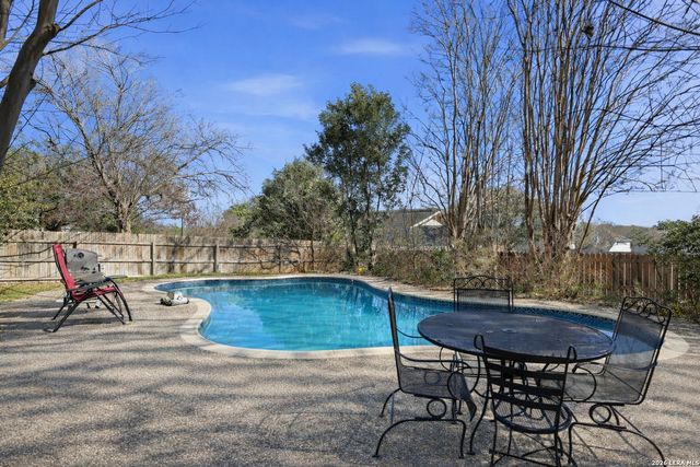 8414 Tiguex, Universal City, TX 78148