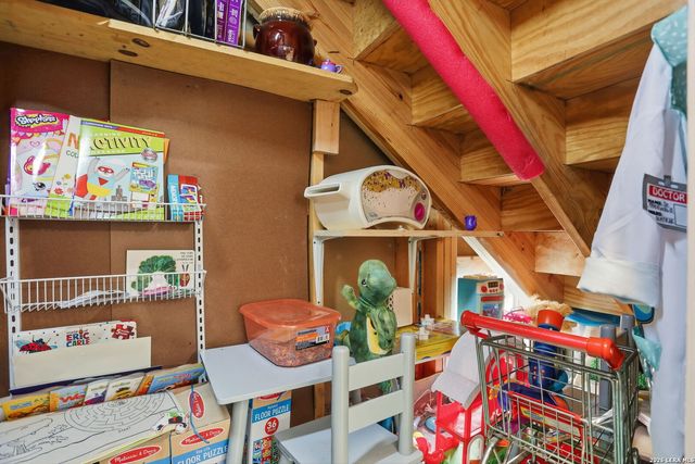 8414 Tiguex, Universal City, TX 78148