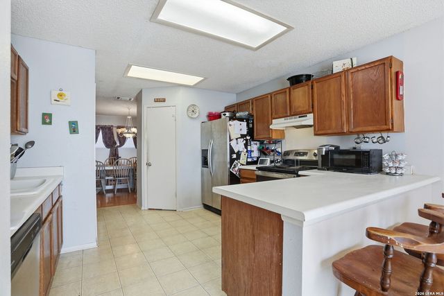 8414 Tiguex, Universal City, TX 78148