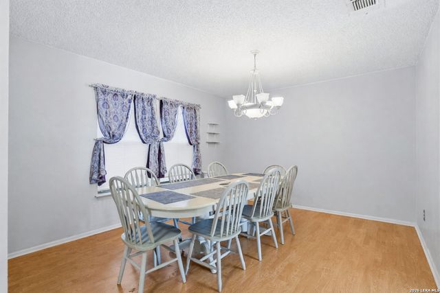 8414 Tiguex, Universal City, TX 78148