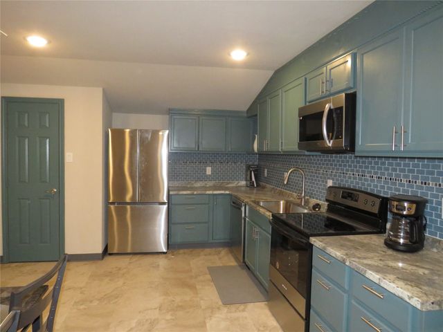 12069 Joyce Lane, Roanoke, TX 76262