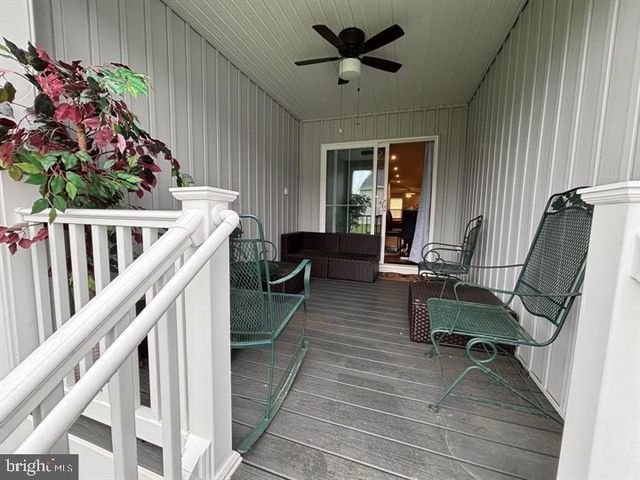 99 BIBURY ST, Martinsburg, WV 25405