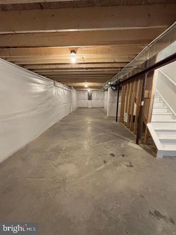 99 BIBURY ST, Martinsburg, WV 25405