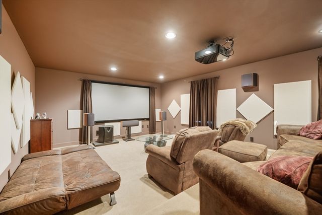 240 Hillside Rd, Southwick, MA 01077