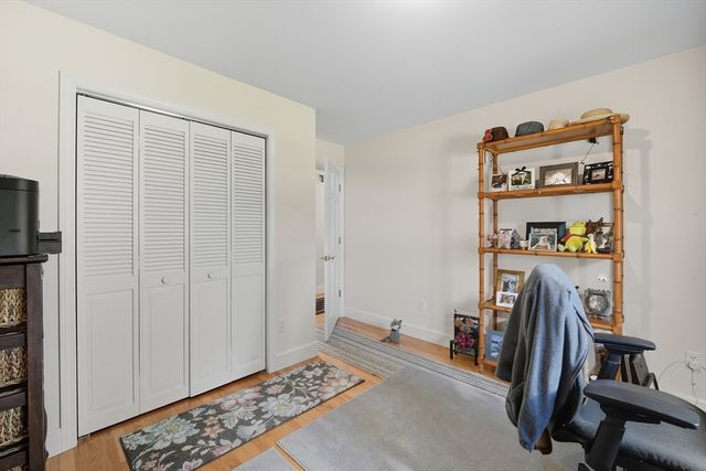 240 Hillside Rd, Southwick, MA 01077