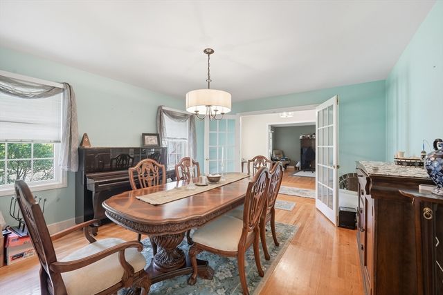 240 Hillside Rd, Southwick, MA 01077