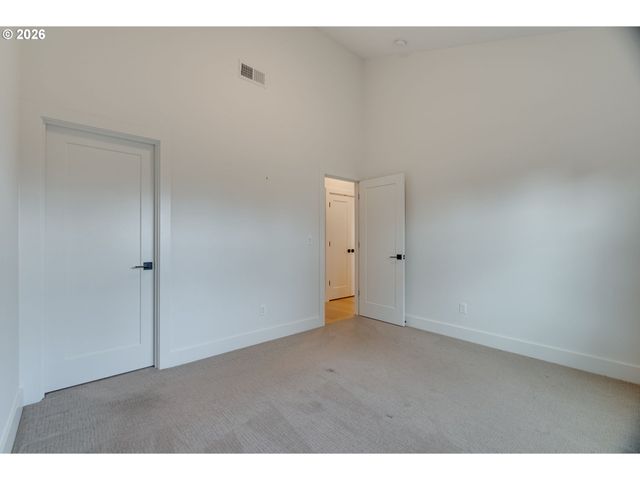 5872 Se 15TH Ave, Portland, OR 97202