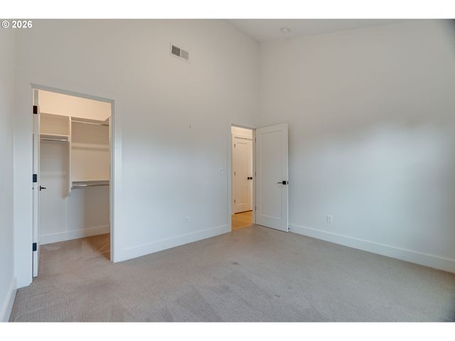 5872 Se 15TH Ave, Portland, OR 97202