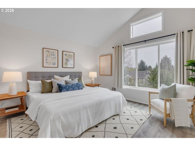 435 Ne COOK St, Portland, OR 97212