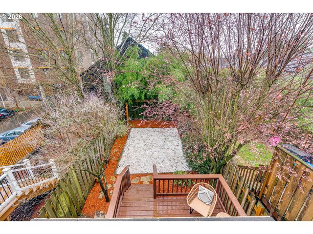 435 Ne COOK St, Portland, OR 97212