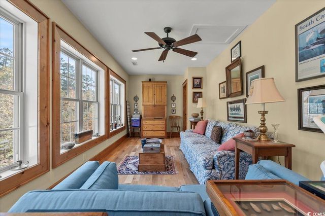 1124 Kingsburg Hwy., Johnsonville, SC 29555