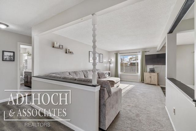 13736 Brougham Drive, Sterling Heights, MI 48312