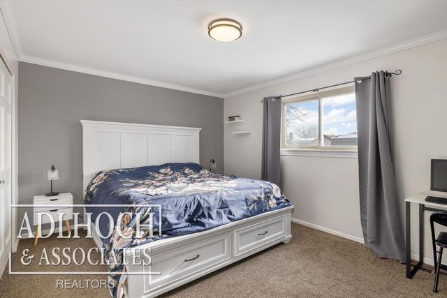 13736 Brougham Drive, Sterling Heights, MI 48312