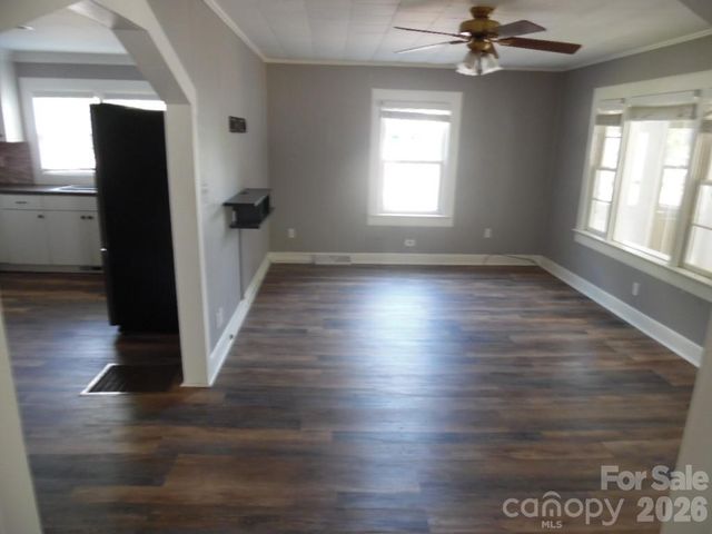 4749 Crowders Crest Drive, Gastonia, NC 28052