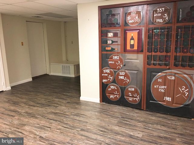 19 HANOVER CT, Princeton, NJ 08540