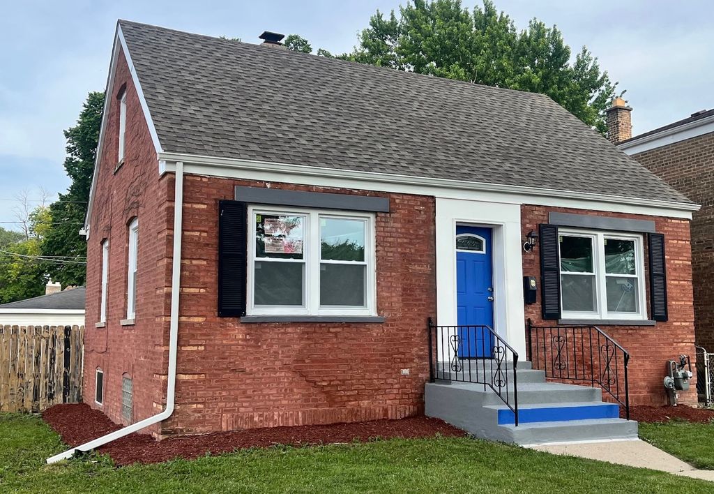 14201 S State Street, Riverdale, IL 60827