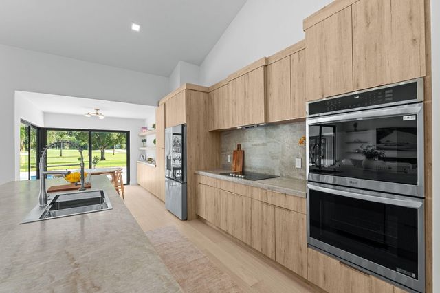 11320 Boca Woods Lane, Boca Raton, FL 33428
