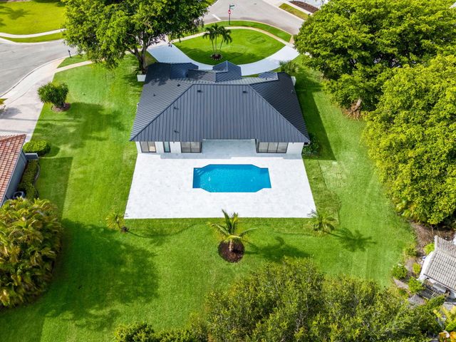 11320 Boca Woods Lane, Boca Raton, FL 33428