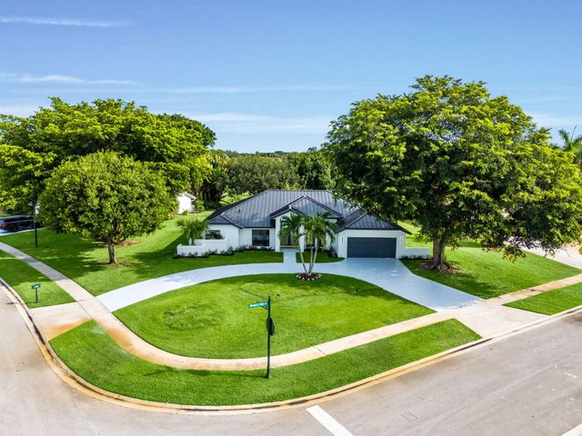 11320 Boca Woods Lane, Boca Raton, FL 33428