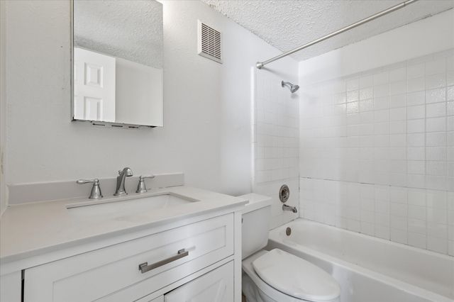 2227 Crockett Drive, Carrollton, TX 75006