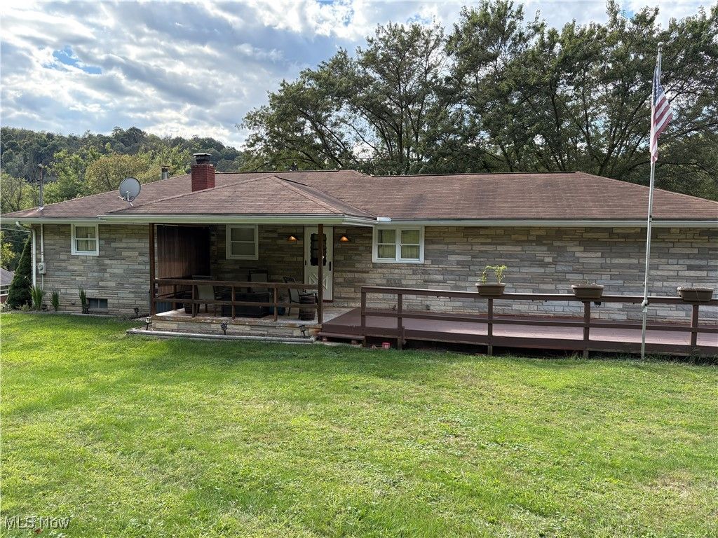 61 Dermers Lane, Colliers, WV 26035