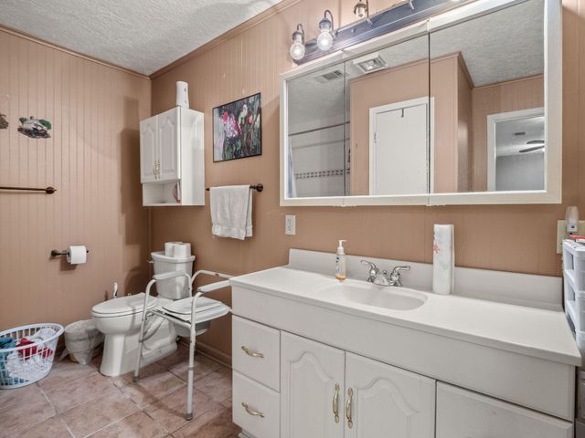 269 Cole Rd, Merryville, LA 70653