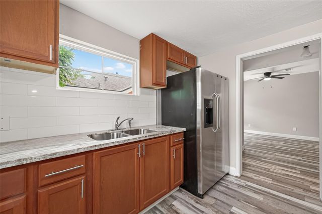 1511 Scharpe Street Street, Houston, TX 77023