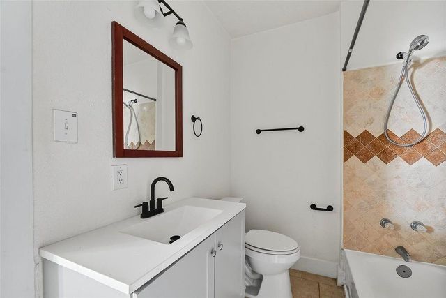 1511 Scharpe Street Street, Houston, TX 77023