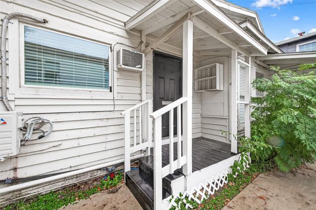 1511 Scharpe Street Street, Houston, TX 77023