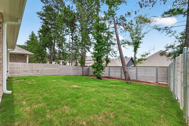 11231 Moccasin Drive, Montgomery, TX 77316