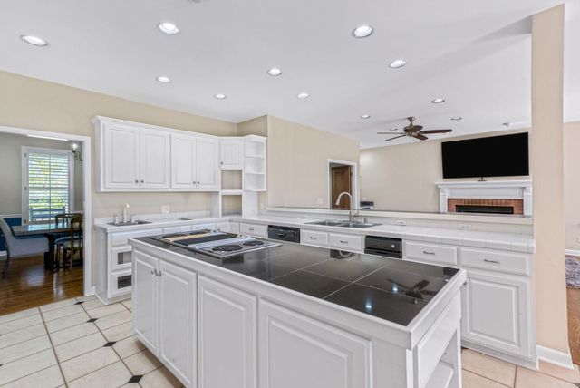 448 Golf Drive, Heber Springs, AR 72543