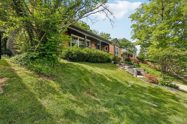 1023 Paxton Avenue, Cincinnati, OH 45208
