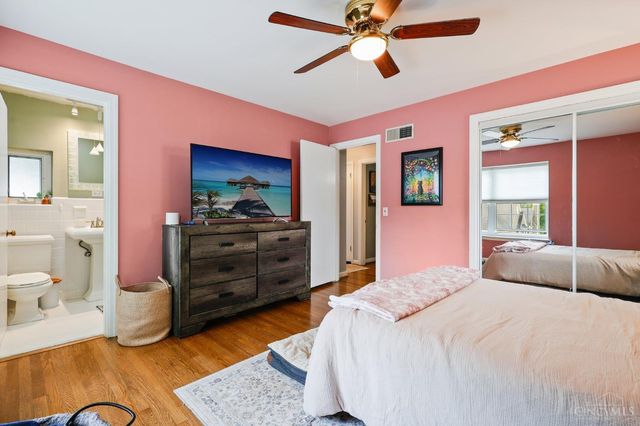 1023 Paxton Avenue, Cincinnati, OH 45208