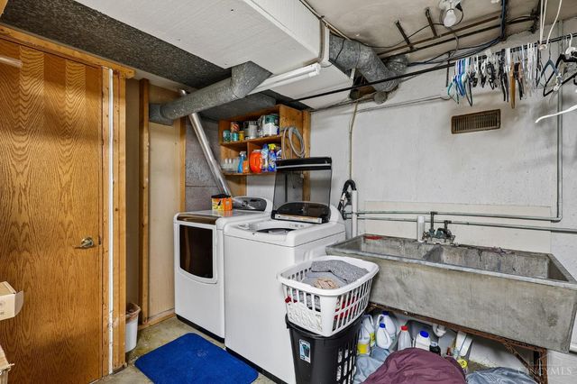 1023 Paxton Avenue, Cincinnati, OH 45208
