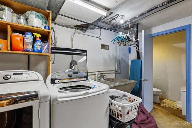 1023 Paxton Avenue, Cincinnati, OH 45208