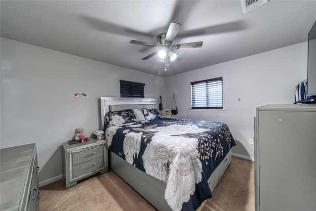 1805 W Sanford Street, Arlington, TX 76012