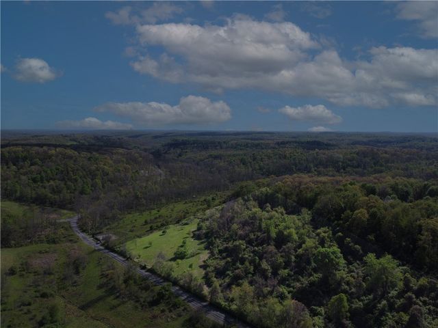 5685 N Montour Road, Richland, PA 15044