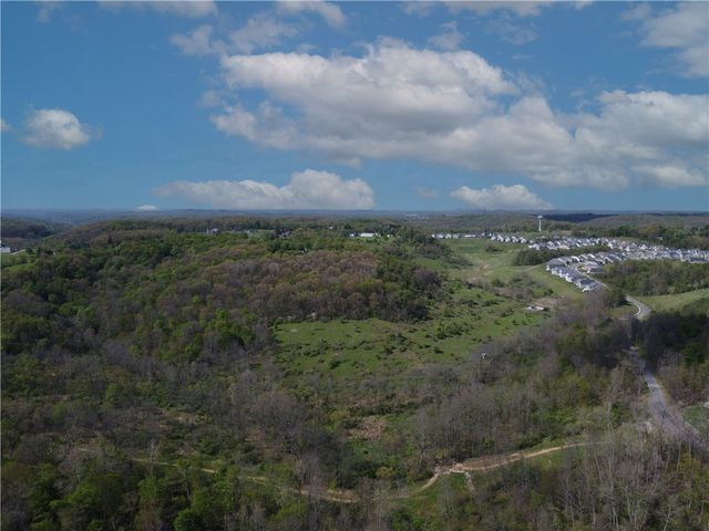 5685 N Montour Road, Richland, PA 15044