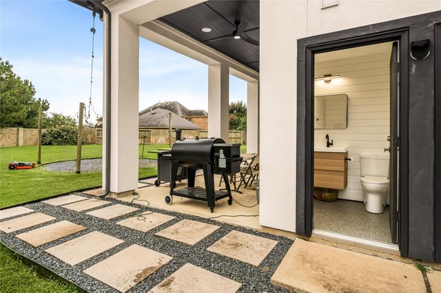 5007 Quiet Falls Lane, Fulshear, TX 77441