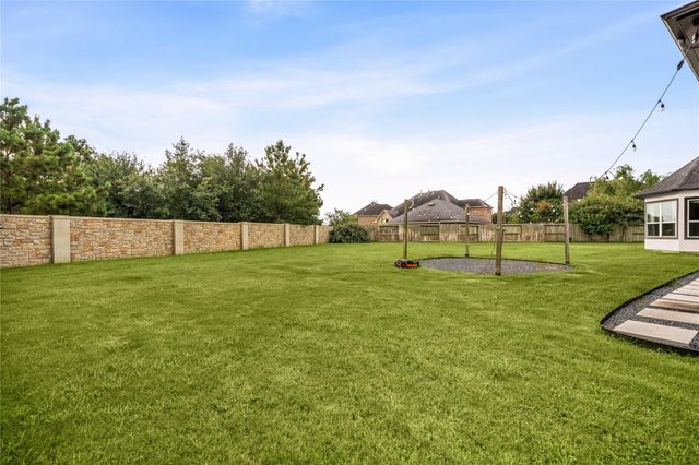 5007 Quiet Falls Lane, Fulshear, TX 77441
