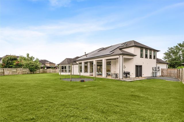 5007 Quiet Falls Lane, Fulshear, TX 77441