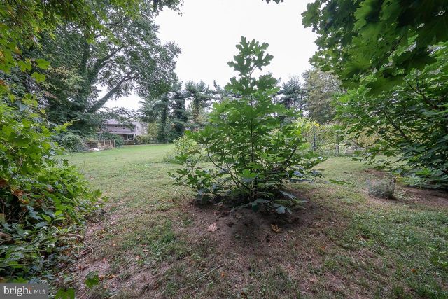 214 KENT RD, Ardmore, PA 19003